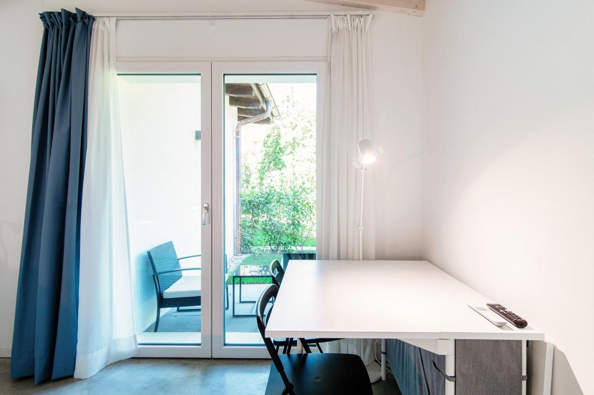 Le Betulle Studios By Quokka 360 - Studio Apartments By The Origlio Lake エクステリア 写真