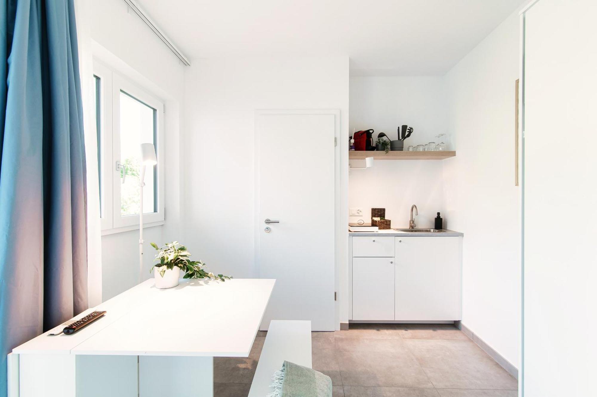 Le Betulle Studios By Quokka 360 - Studio Apartments By The Origlio Lake エクステリア 写真